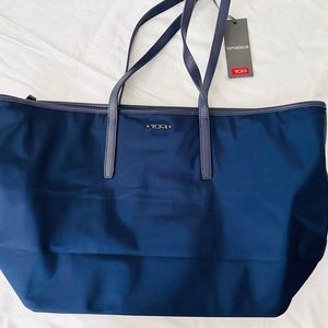 Tumi travel tote